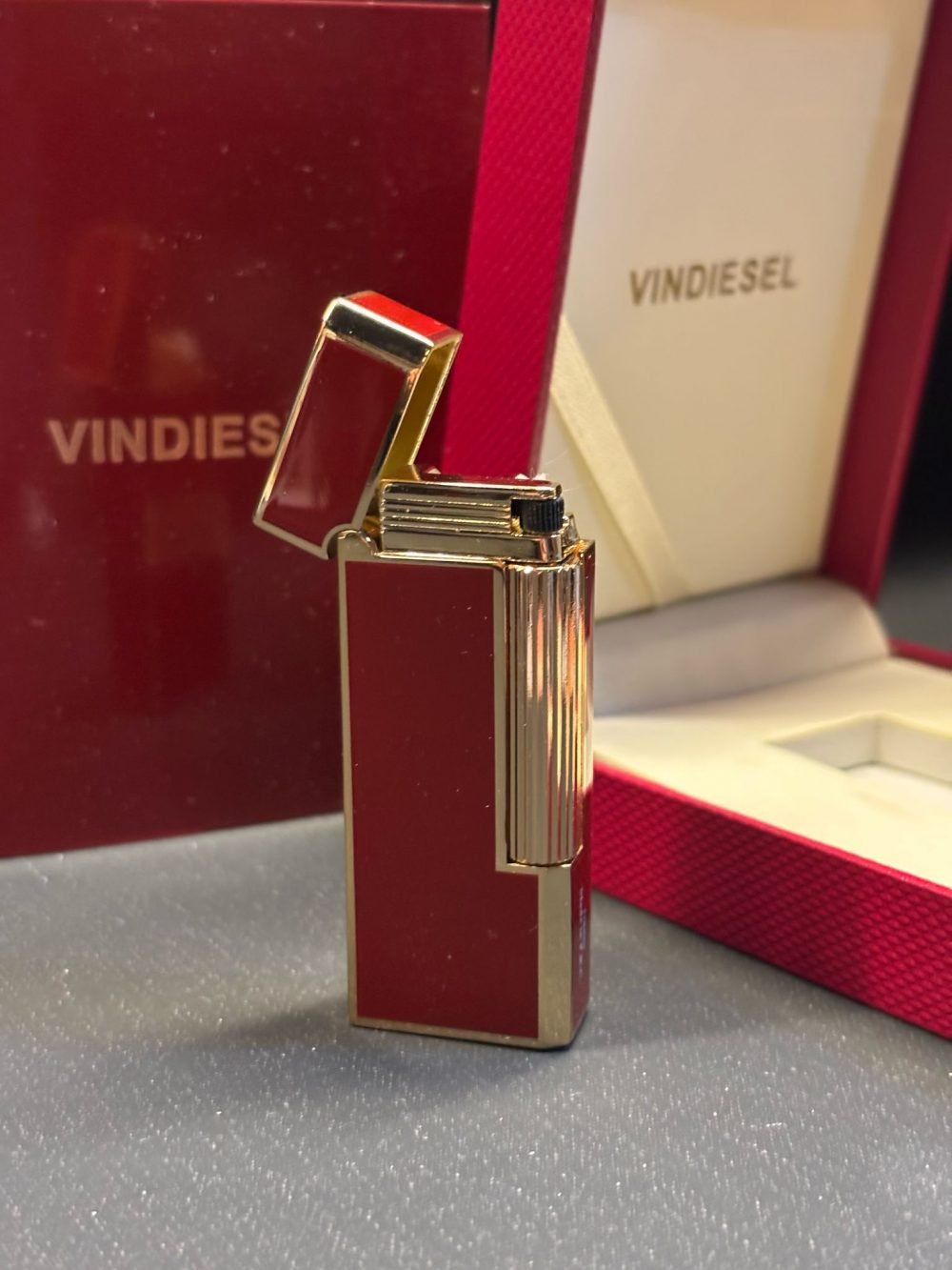 Vin Diesel Slim Yandan Çarklı Benzinli Bordo-Gold Çakmak - Görsel 5