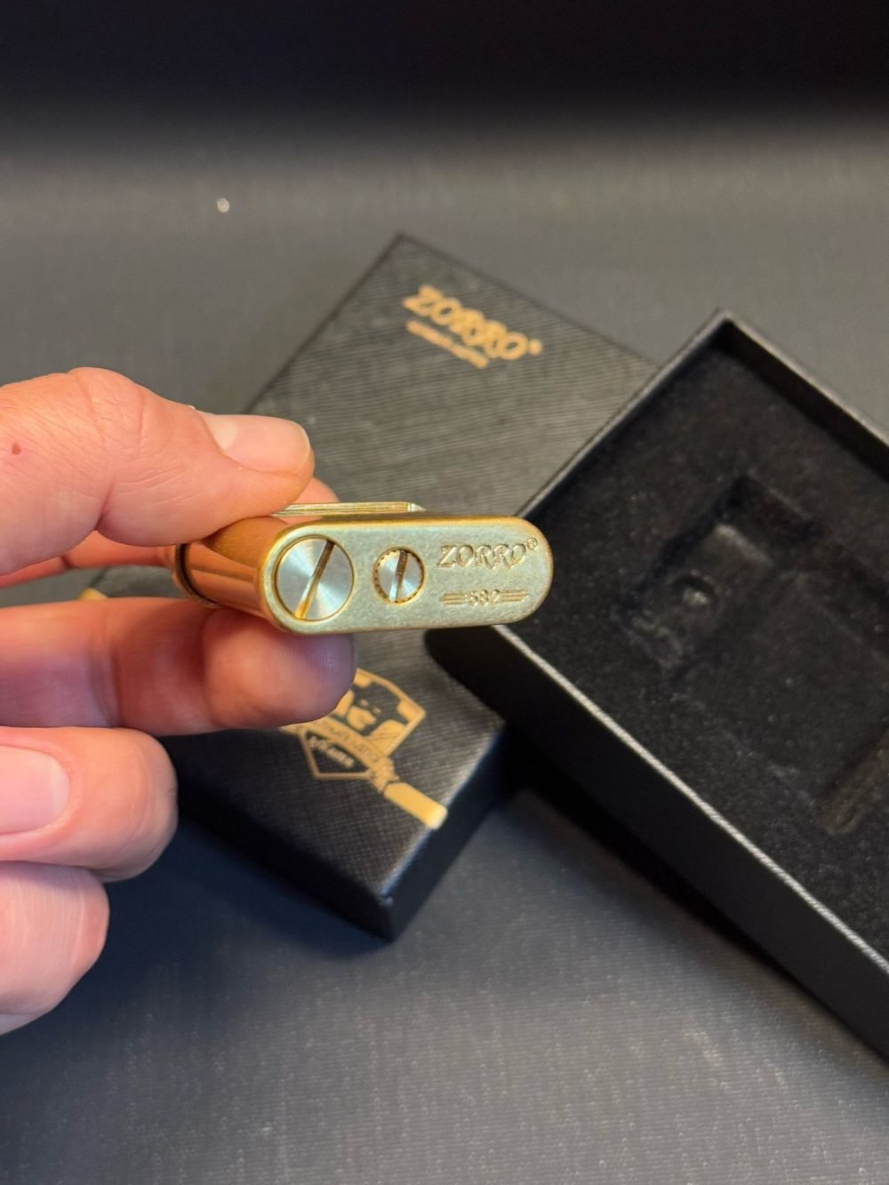 ZORRO (Gold) Benzinli Premium Çakmak - Görsel 4