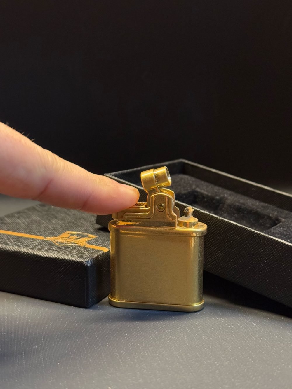 ZORRO (Gold) Benzinli Premium Çakmak - Görsel 2